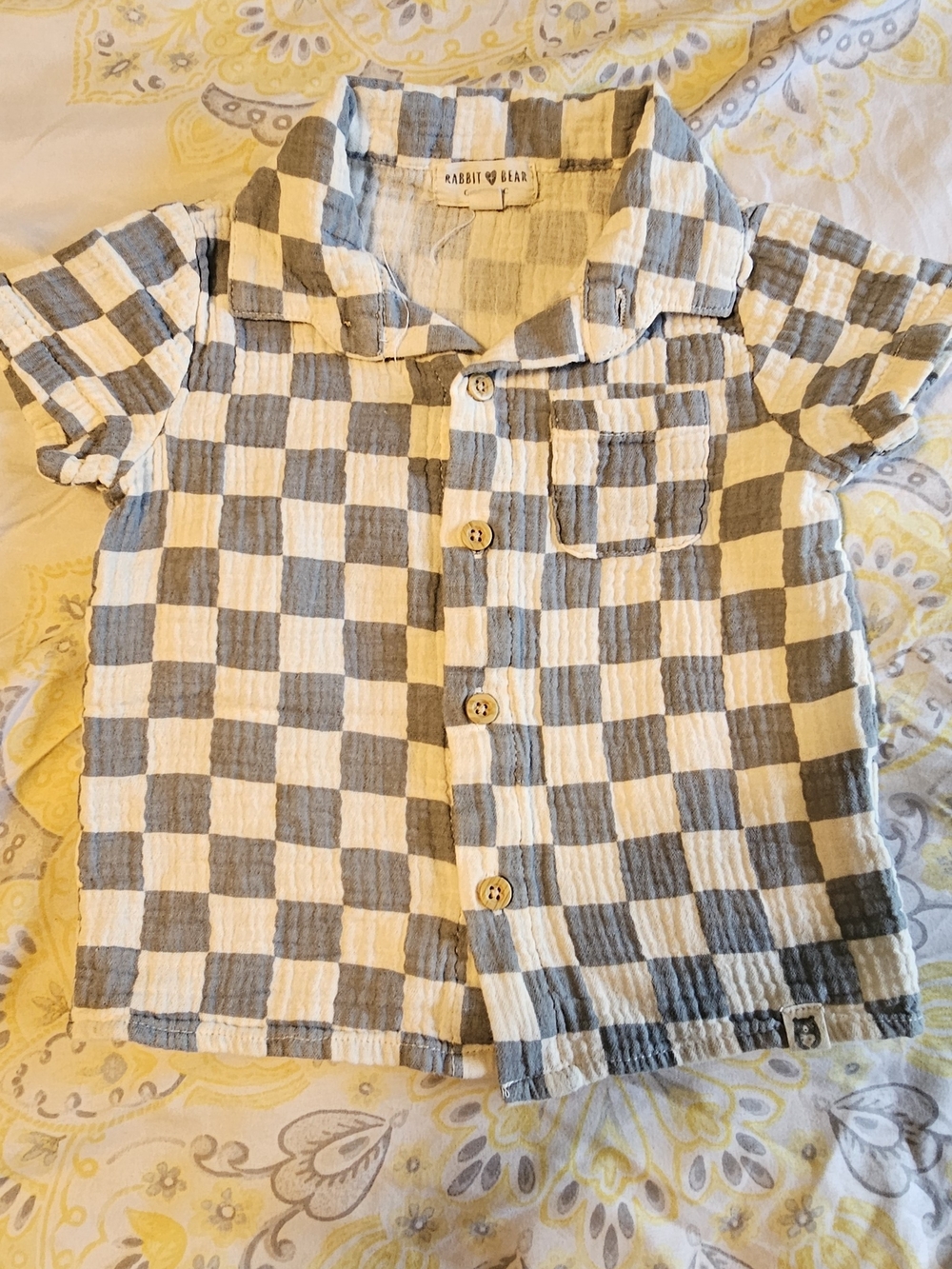 Rabbit & Bear Gray and White Check Short-Sleeve Button-Down Shirt